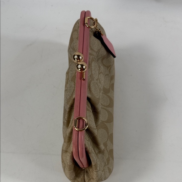 Coach Pink and Tan Crossbody Bag with Gold Chain - Picture 8 of 15